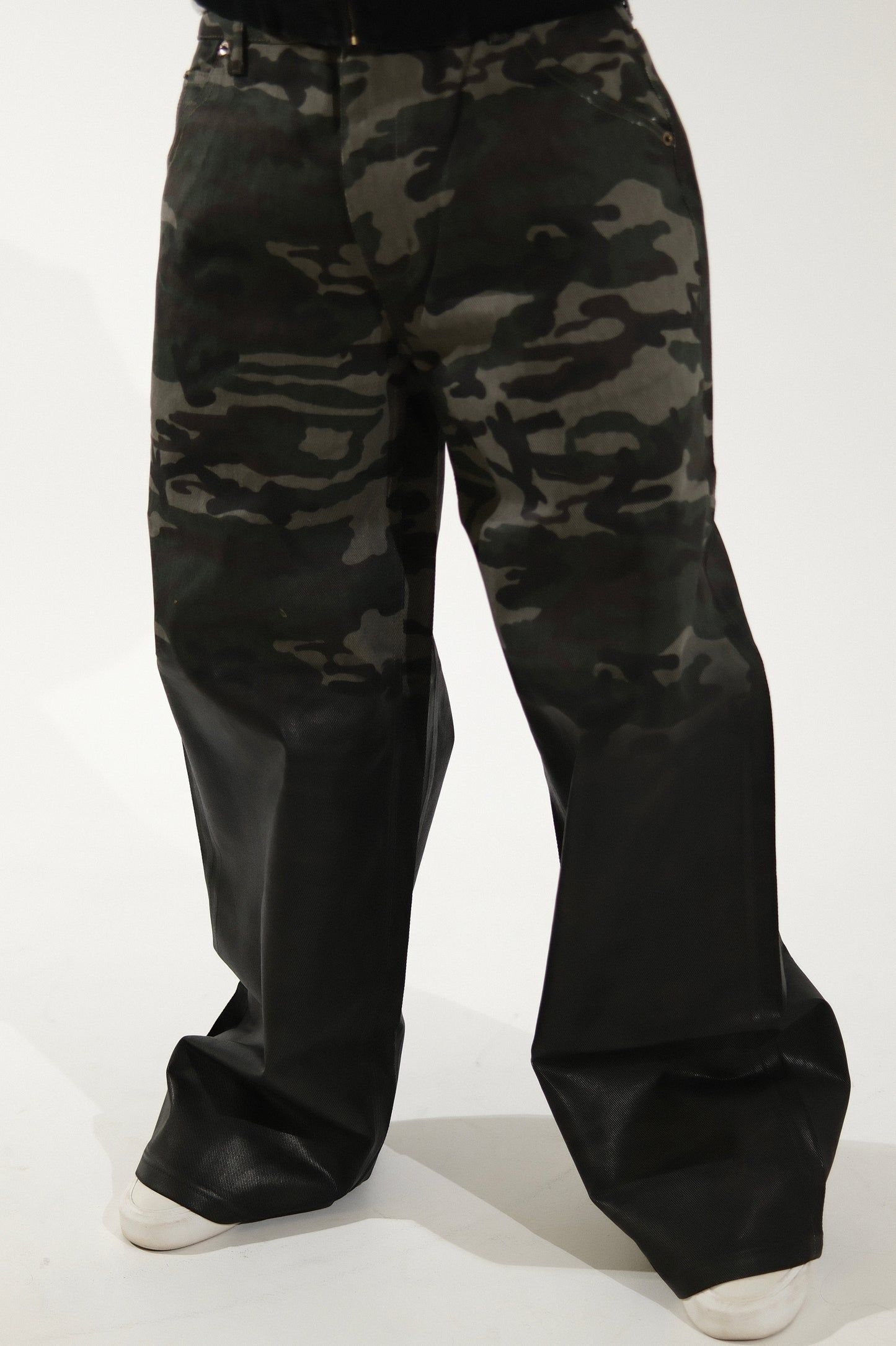 CAMOUFLAGE WAX- PANTS LIMTIED